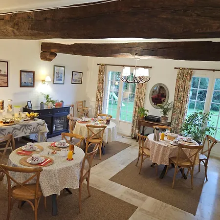 Saultchevreuil, Au Mont Saint Michel Bed & Breakfast Villedieu-les-Poëles